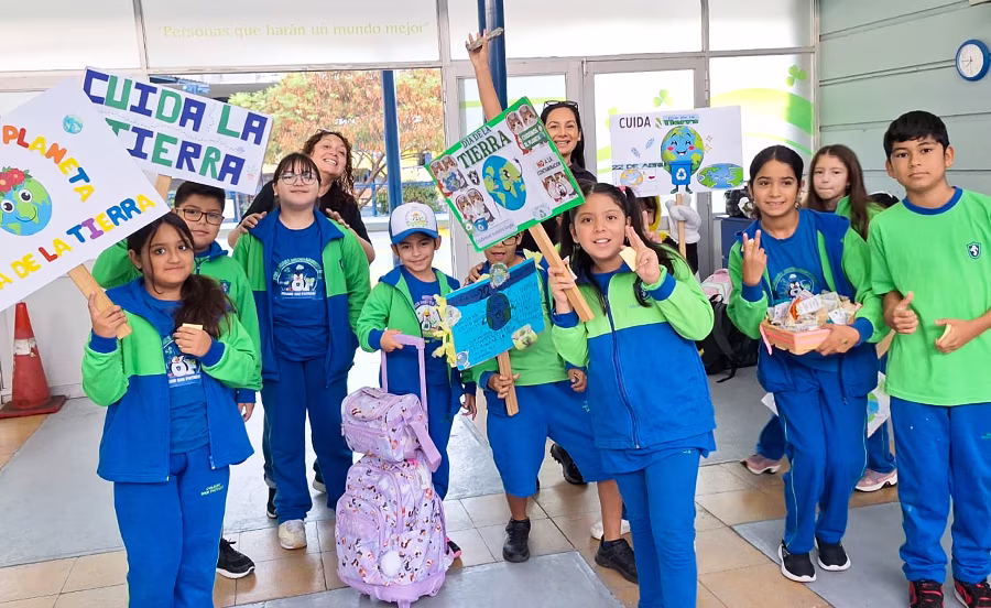 Día de la Tierra, academias de Forjadores Ambientales.
