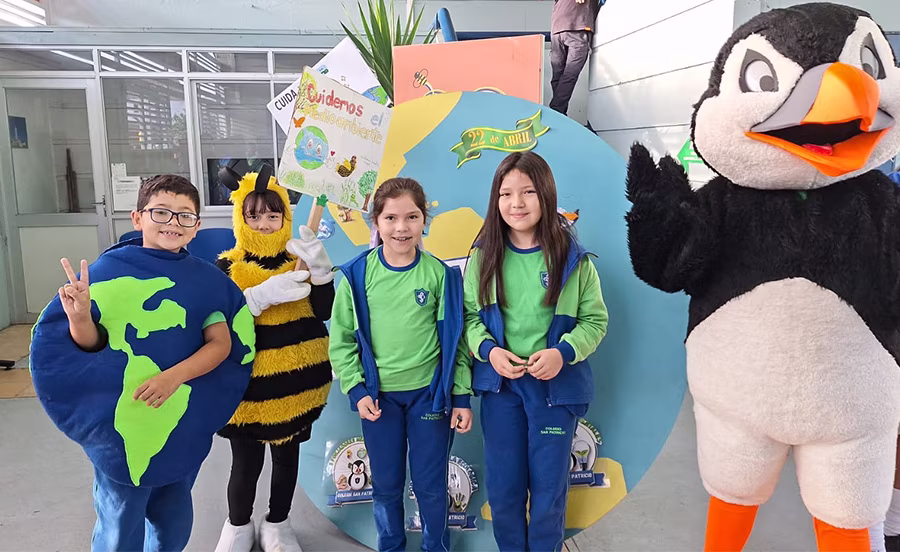 Día de la Tierra, academias de Forjadores Ambientales.