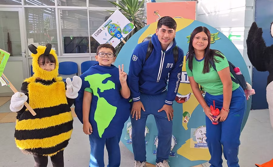 Día de la Tierra, academias de Forjadores Ambientales.