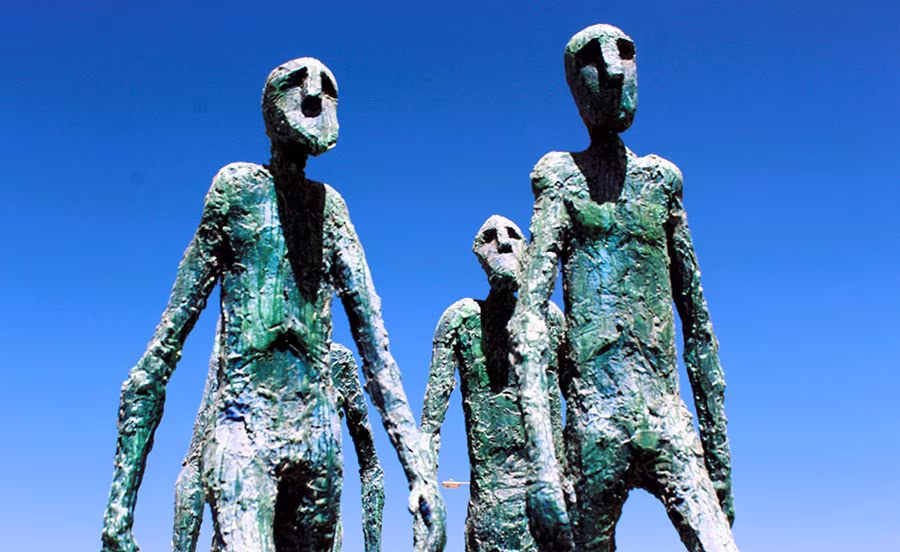 Alumnos del Colegio San Patricio visitan la ex Salitrera Chacabuco.